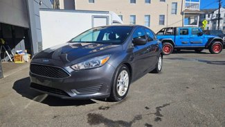 Used 2018 Ford Focus SE image 1