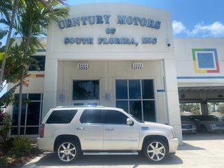 Used 2013 Cadillac Escalade Luxury image 1
