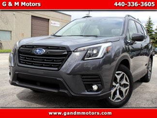 Used 2024 Subaru Forester Premium image 1