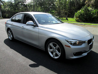 Used 2014 BMW 320i Sedan image 1