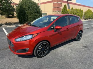 Used 2018 Ford Fiesta SE image 1