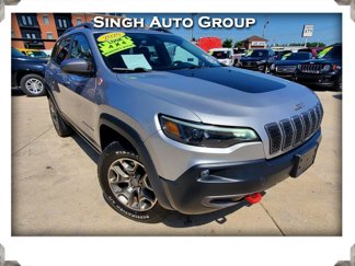Used 2020 Jeep Cherokee Trailhawk image 1