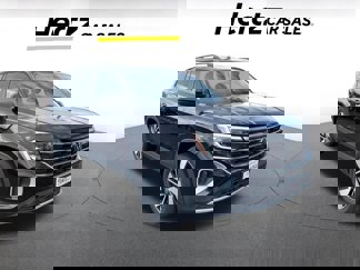 Used 2024 Volkswagen Atlas SE image 1