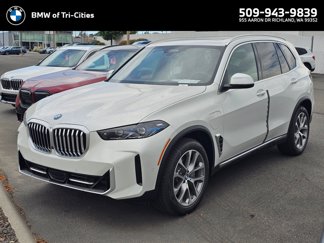New 2026 BMW X5 xDrive50e image 1