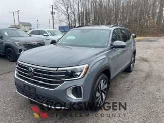 New 2025 Volkswagen Atlas SE image 1