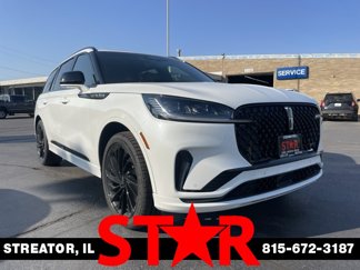 New 2025 Lincoln Aviator Reserve w/ Jet Appearance Package image 1