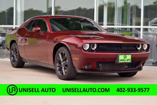 Used 2022 Dodge Challenger SXT w/ Driver Convenience Group image 1