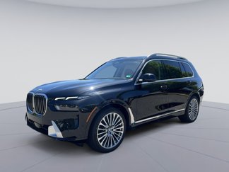 New 2025 BMW X7 xDrive40i w/ Premium Package image 1
