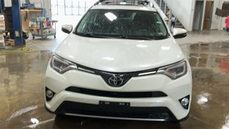Used 2017 Toyota RAV4 Limited image 1