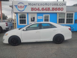 Used 2014 Toyota Camry L image 1