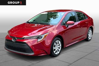 Certified 2025 Toyota Corolla LE image 1