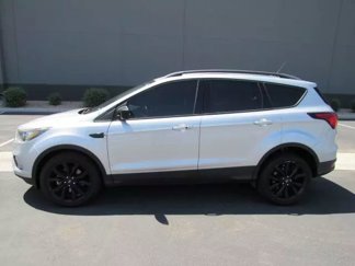 Used 2019 Ford Escape SE image 1