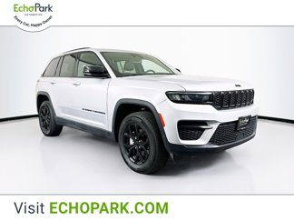 Used 2024 Jeep Grand Cherokee Altitude image 1