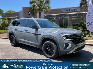 New 2026 Volkswagen Atlas Peak Edition image 1