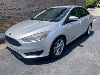 Used 2017 Ford Focus SE image 1