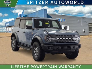New 2025 Ford Bronco Badlands image 1