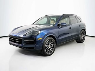 Certified 2024 Porsche Cayenne image 1
