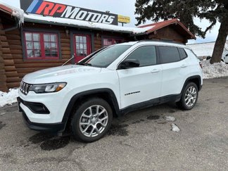 Used 2024 Jeep Compass Latitude image 1