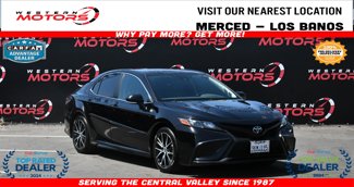 Used 2024 Toyota Camry SE image 1