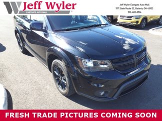 Used 2019 Dodge Journey SE w/ Blacktop Package image 1