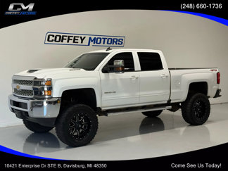 Used 2019 Chevrolet Silverado 2500 LT image 1
