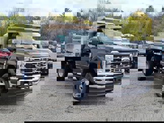 New 2025 Ford F550 4x4 Regular Cab Super Duty image 1