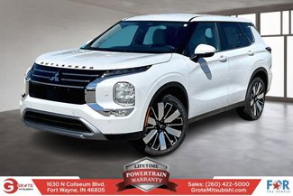 New 2025 Mitsubishi Outlander SE image 1