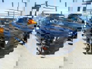 Used 2020 Dodge Challenger SXT image 1