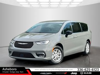 New 2025 Chrysler Pacifica Select image 1
