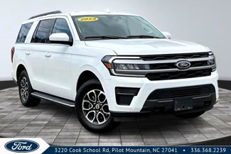 Certified 2022 Ford Expedition XLT image 1