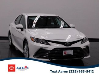 Certified 2023 Toyota Camry LE image 1
