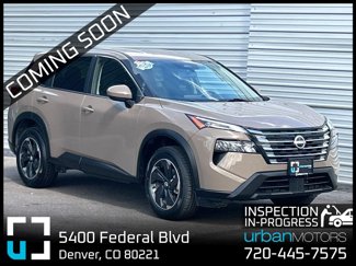 Used 2024 Nissan Rogue SV image 1