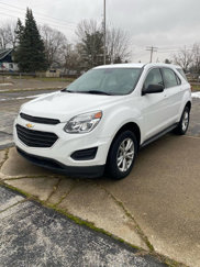 Used 2017 Chevrolet Equinox LS image 1