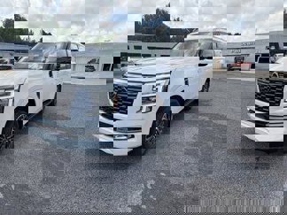 New 2025 Nissan Armada SL image 1