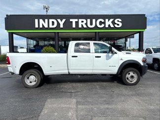 Used 2022 RAM 4500 Tradesman w/ Chrome Appearance Group image 1