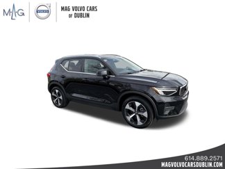 Certified 2025 Volvo XC40 B5 Core w/ Protection Package Premier image 1