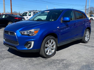 Used 2015 Mitsubishi Outlander Sport SE image 1