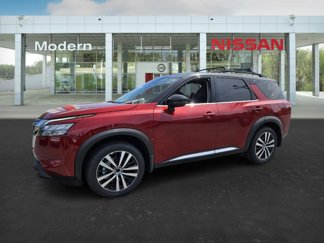 New 2025 Nissan Pathfinder Platinum image 1