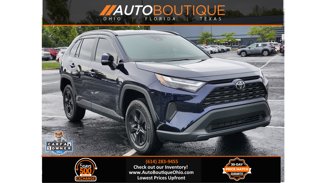 Used 2025 Toyota RAV4 XLE image 1