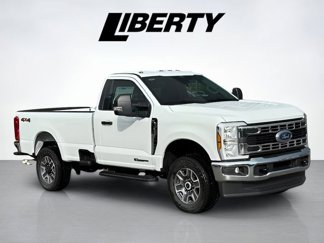 New 2025 Ford F350 XLT image 1