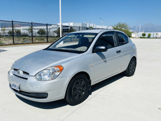 Used 2011 Hyundai Accent GL w/ Air Conditioning Pkg 2 image 1