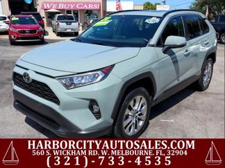 Used 2020 Toyota RAV4 XLE Premium video 1