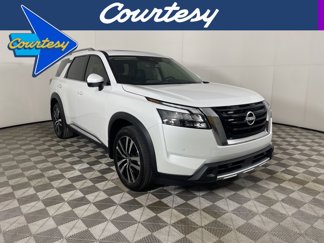 New 2025 Nissan Pathfinder Platinum image 1