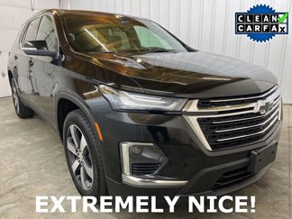 Used 2023 Chevrolet Traverse LT image 1