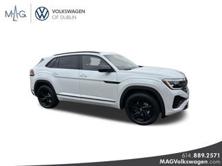 New 2025 Volkswagen Atlas Cross Sport SEL R-Line image 1