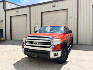Used 2016 Toyota Tundra SR5 image 1