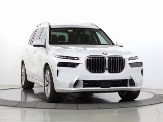Used 2026 BMW X7 xDrive40i w/ Premium Package image 1