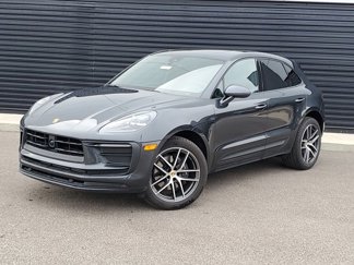Used 2025 Porsche Macan image 1