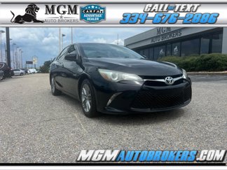 Used 2015 Toyota Camry SE image 1