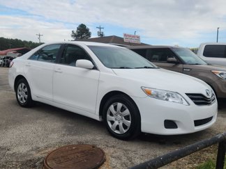 Used 2011 Toyota Camry image 1